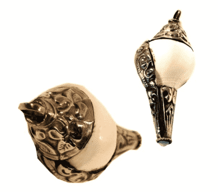 Rituele Schelp Witmetaal met Hanger