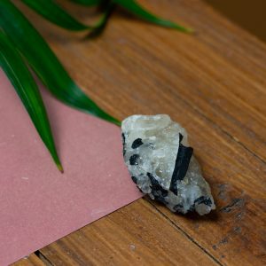Pierre Précieuse Brute Tourmaline Noire 20 - 40 mm