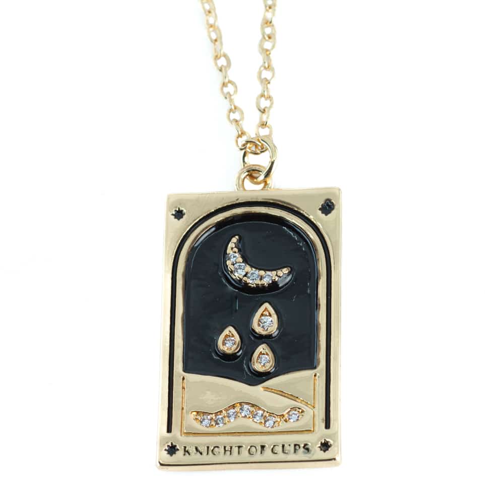 Pendentif Amulette Noire Tarot « Chevalier des Calices » Métal Doré
